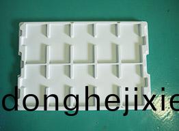 成都(dou)吸塑(su)託盤